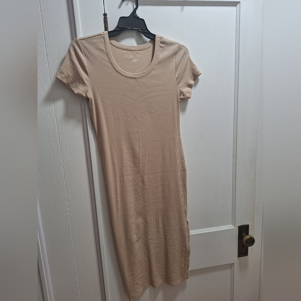 No Boundaries Beige Short Sleeve Midi Dress
